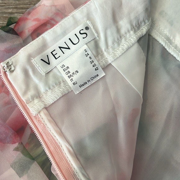 Venus Asymmetrical Skirt - Picture 6 of 6